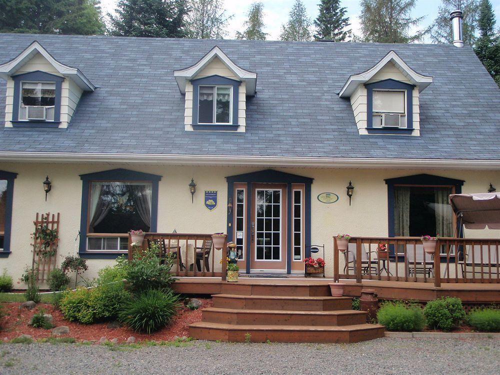 La Tremblante Bed and Breakfast Mont-Tremblant Exteriör bild
